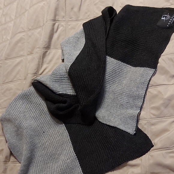 Forbusite Mens Knit Scarf - Picture 3 of 6